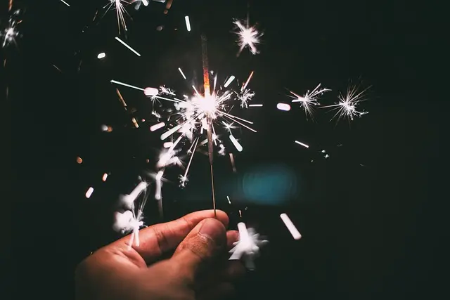 Comment Créer une Ambiance Magique avec des Lumières de Noël