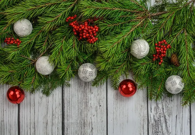 How to Create an Inviting Home with Seasonal Decor