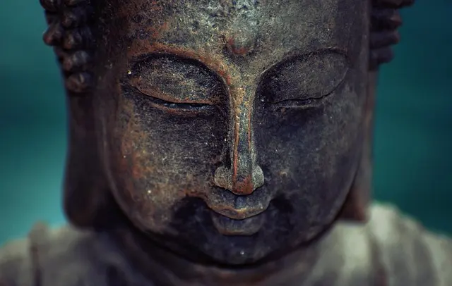 Guide d'Achat des Meilleures Sculptures Anciennes