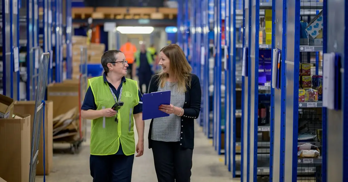Navigating Supply Chain Challenges in Smart Shops