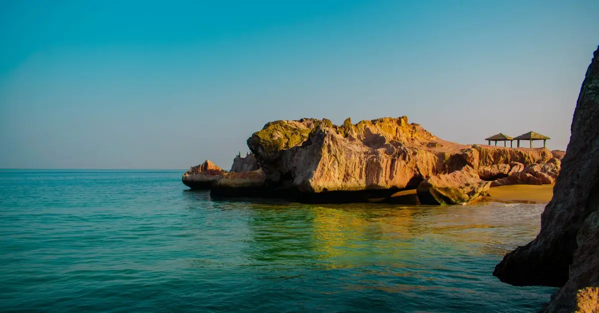 Les Meilleures Destinations Insolites à Explorer Loin
