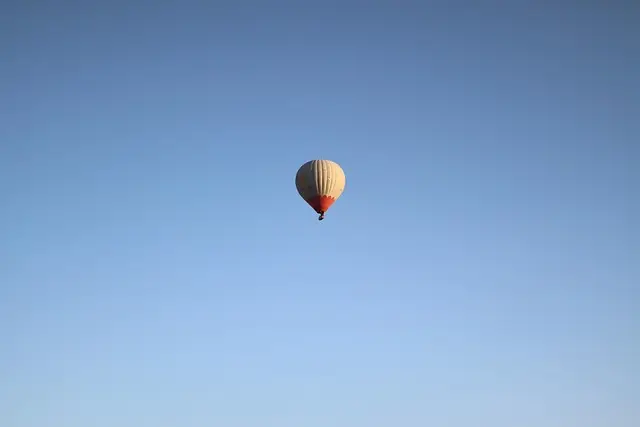 Cómo organizar un viaje accesible para grupos diversos