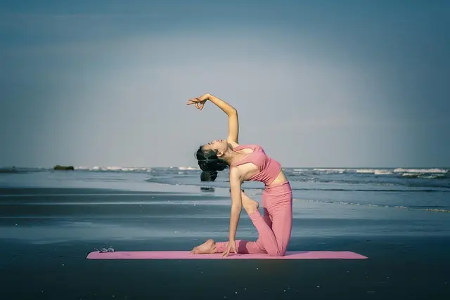 Comment Intégrer des Techniques de Yoga dans Votre Vie Quotidienne
