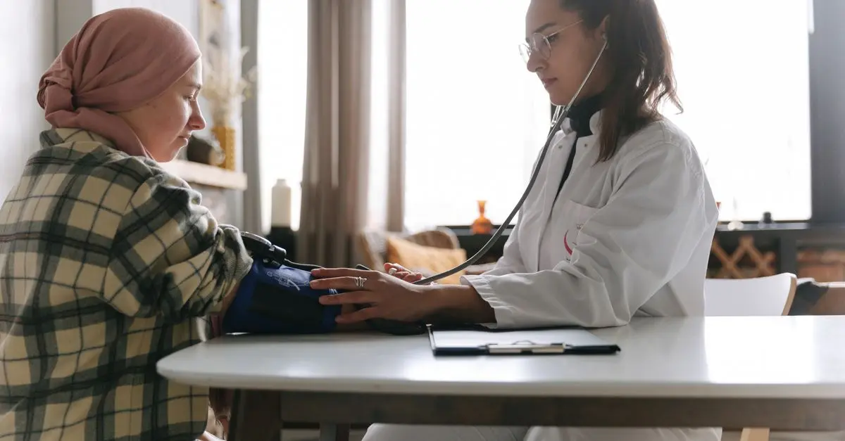 Les étapes cruciales pour choisir un médecin en médecine directe