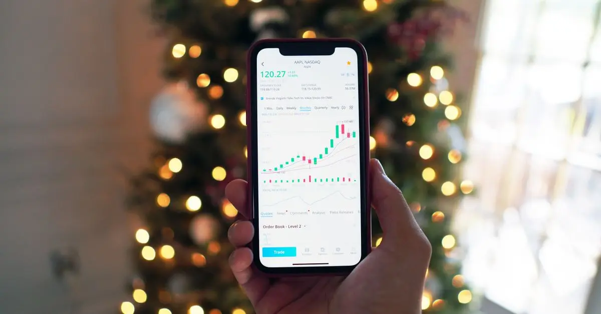 Best Investment Apps for Young Professionals