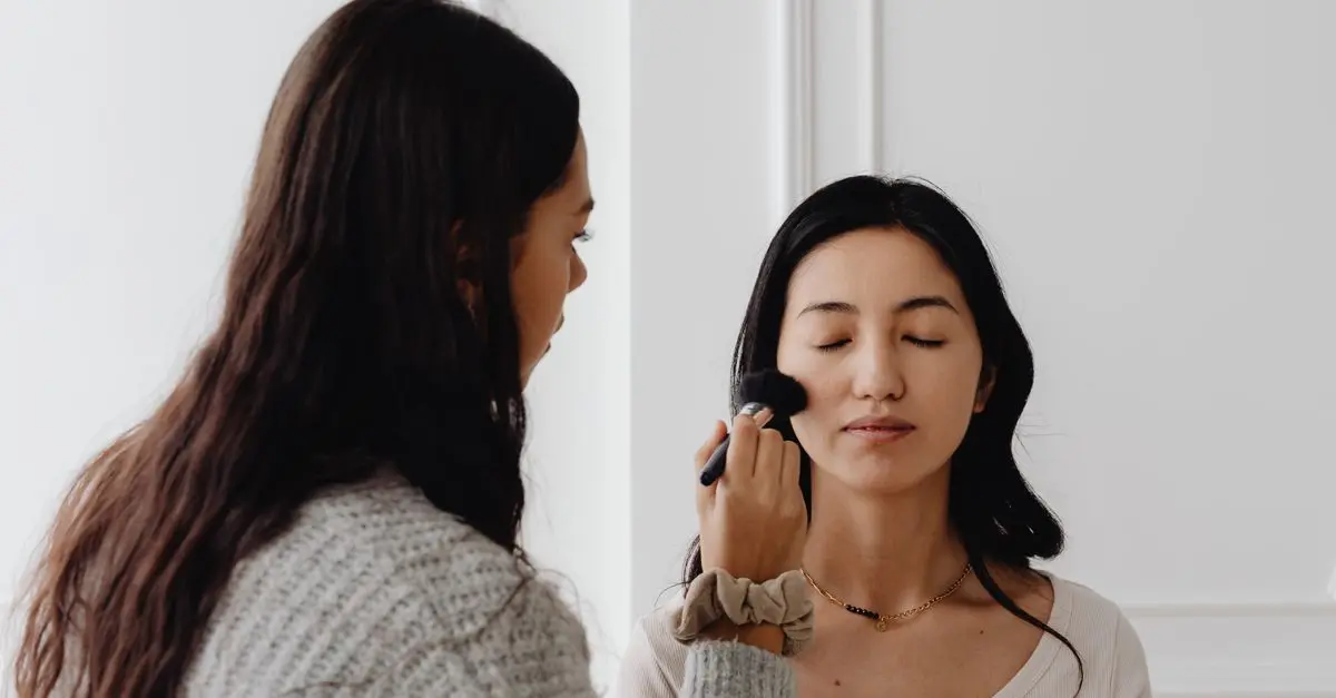 Les Tendances en Maquillage pour un Teint Parfait en 2026