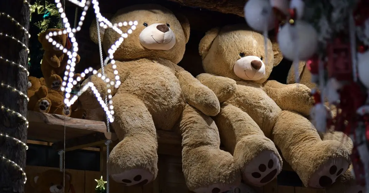 Les Meilleurs Jouets de Noël à Offrir pour Éveiller la Magie
