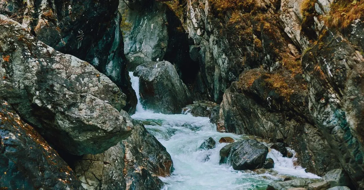 Comment débuter en canyoning : Guide complet
