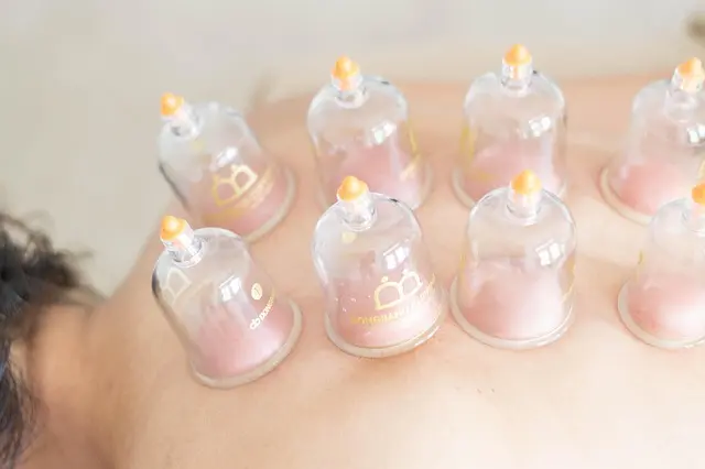 Médecine Traditionnelle et Bien-Être : 7 Pratiques Incontournables