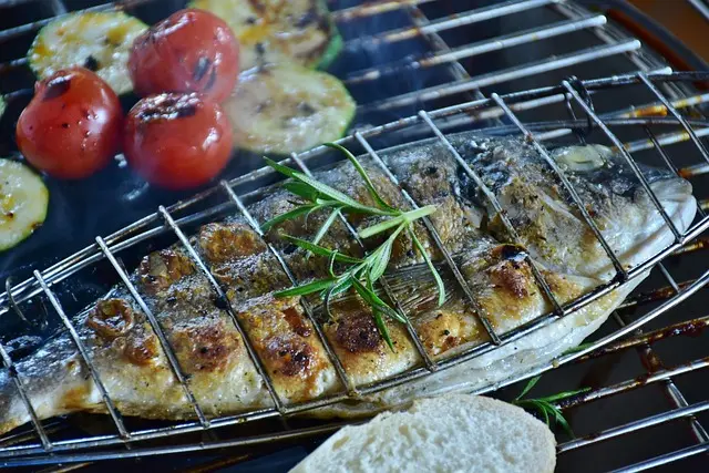 Comment mariner le poisson frais pour des saveurs inégalées
