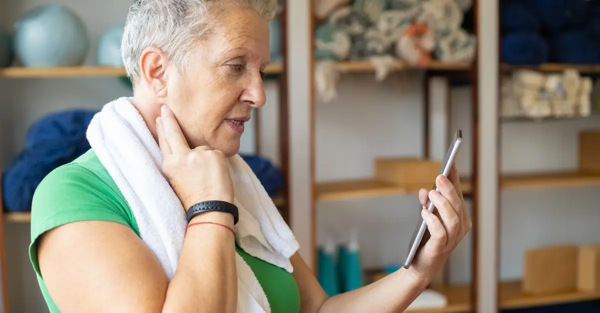 Comparing Popular Fitness Tracking Devices
