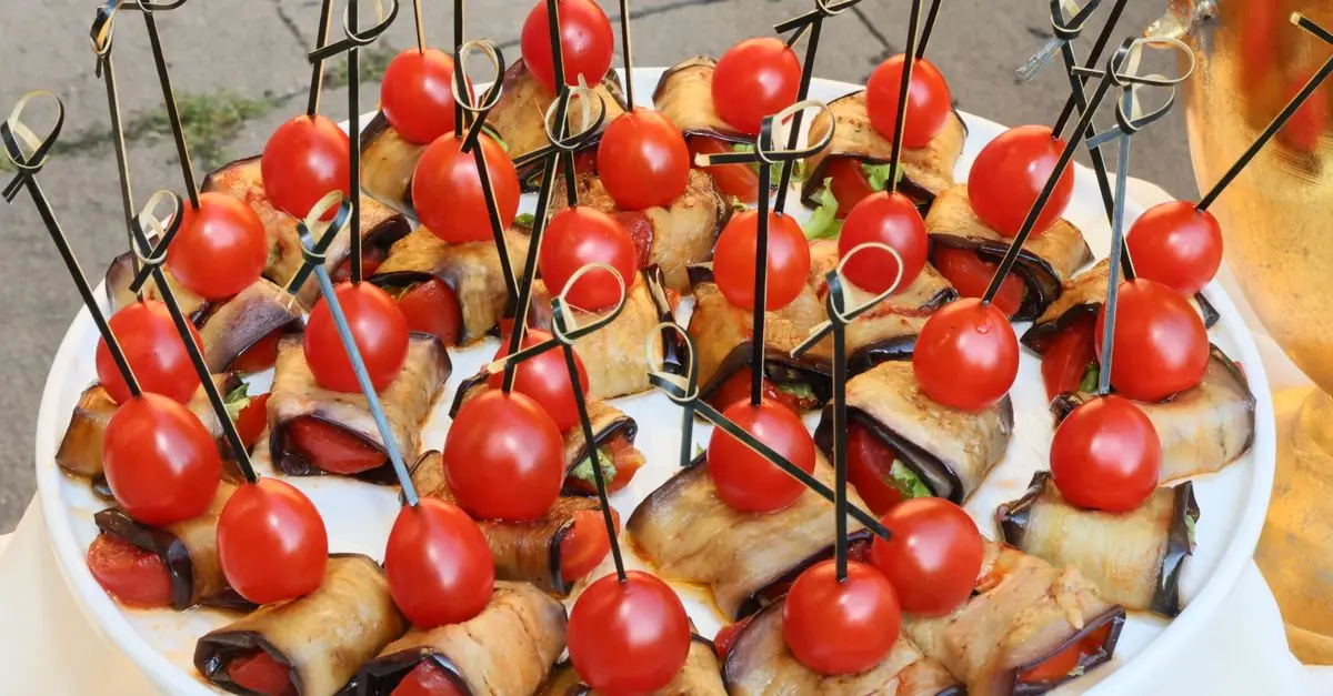 10 Idées d'Apéritifs Économiques pour Éblouir Vos Invités