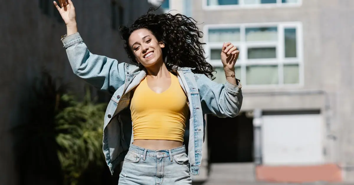 10 conseils pour porter des vêtements en denim avec style