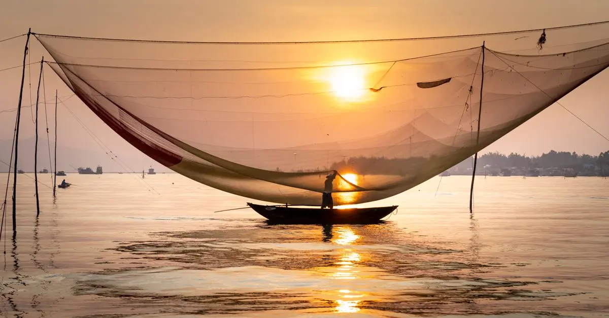Les techniques de pêche traditionnelles autour du monde