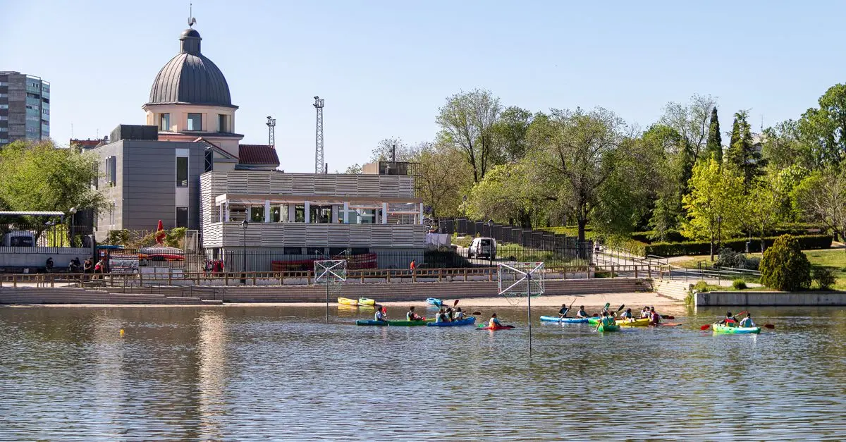 Comment bien choisir votre équipement de kayak pour débuter