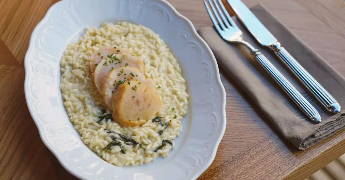 Cómo hacer un delicioso risotto de espárragos: receta y secretos