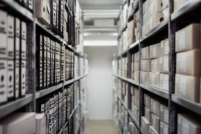 Comment optimiser la gestion des stocks dans la distribution sportive