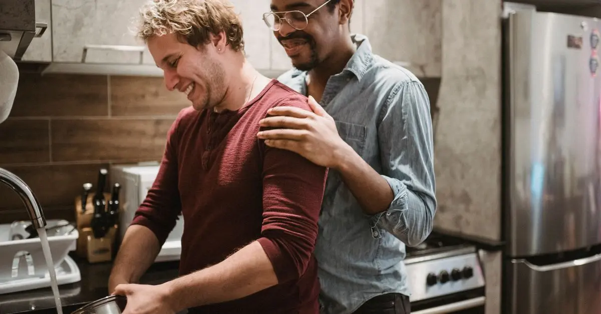 Les gestes d'amour intemporels qui renforcent les relations