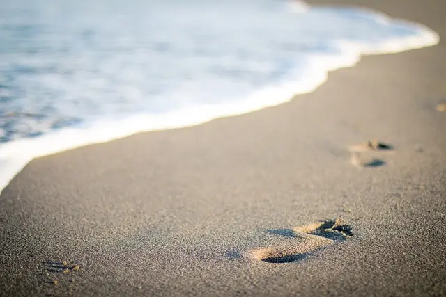 Jak najlepiej odkrywać polskie wybrzeże: przewodnik po plażach