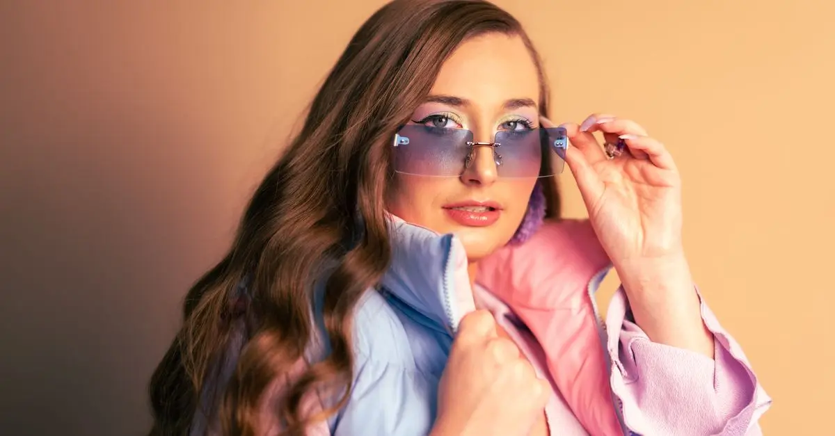 10 tendances mode à adopter pour un style moderne et unique