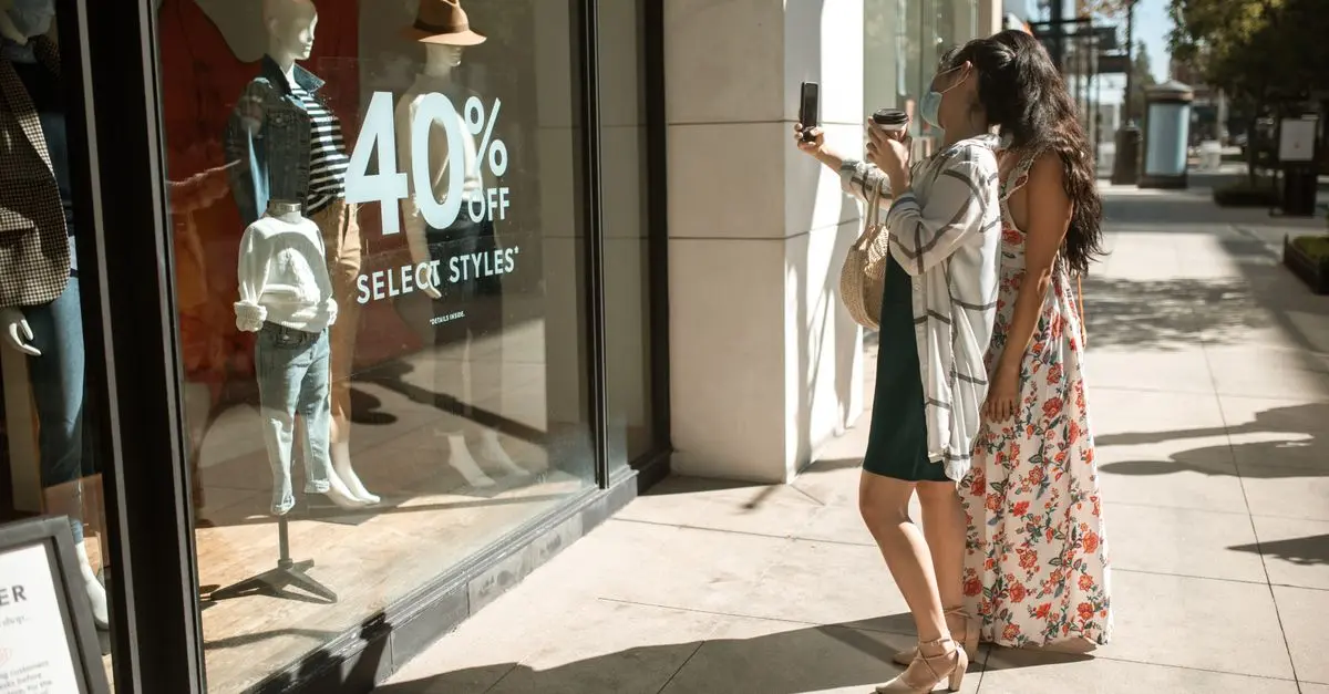 Guide pratique pour les soldes d'été : Acheter malin