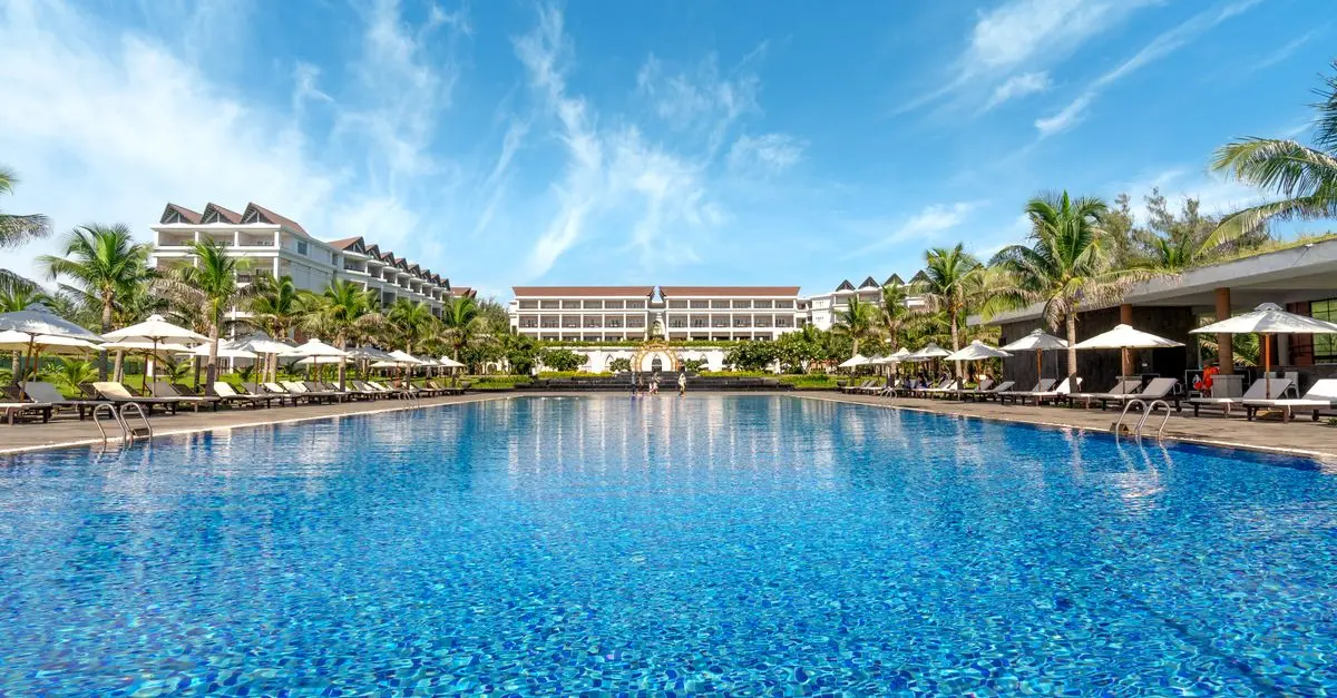 Cómo seleccionar el hotel ideal para tus vacaciones en familia