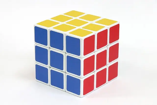 Pourquoi apprendre le Rubik's Cube est bénéfique pour votre cerveau