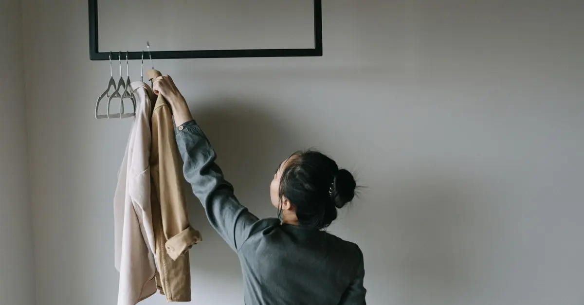 Comment construire une garde-robe moderne et intemporelle