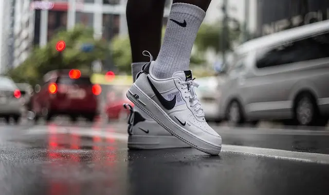 Comment choisir les baskets idéales pour un look tendance