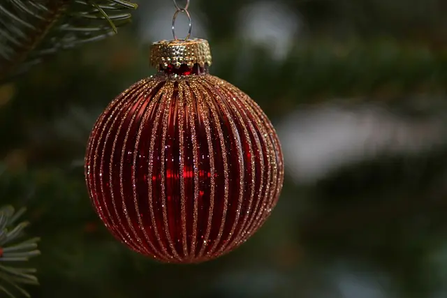 Les 10 Traditions de Noël à Découvrir en Famille