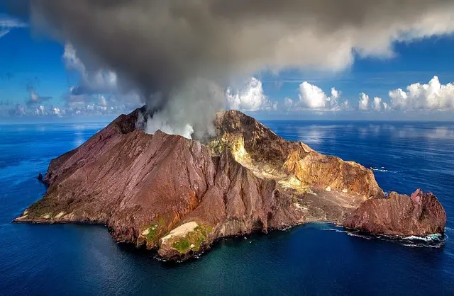 Comment les volcans influencent la géographie locale