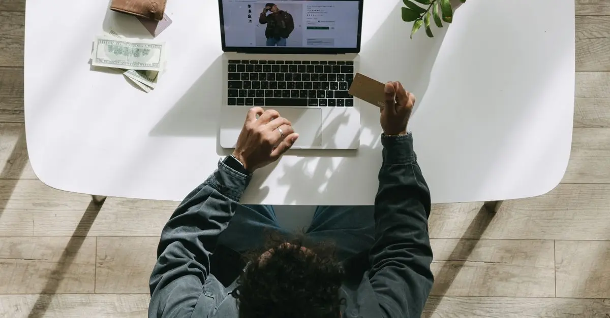 Les meilleures stratégies e-commerce pour naviguer l'économie actuelle