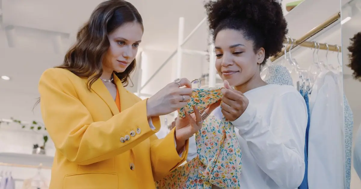 10 conseils pour choisir des vêtements adaptés à votre morphologie