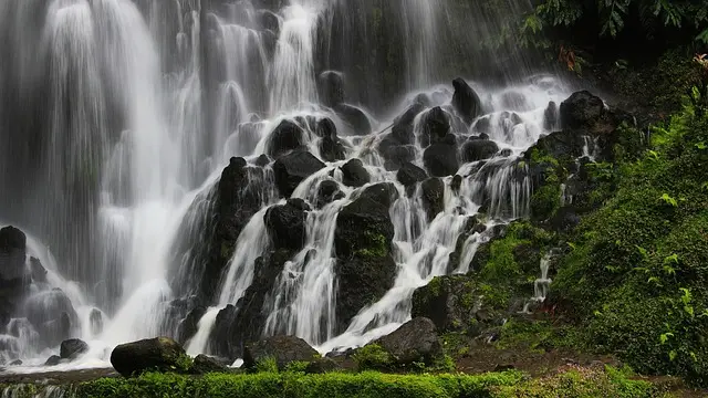 10 Essential Tips for Discovering Hidden Travel Gems