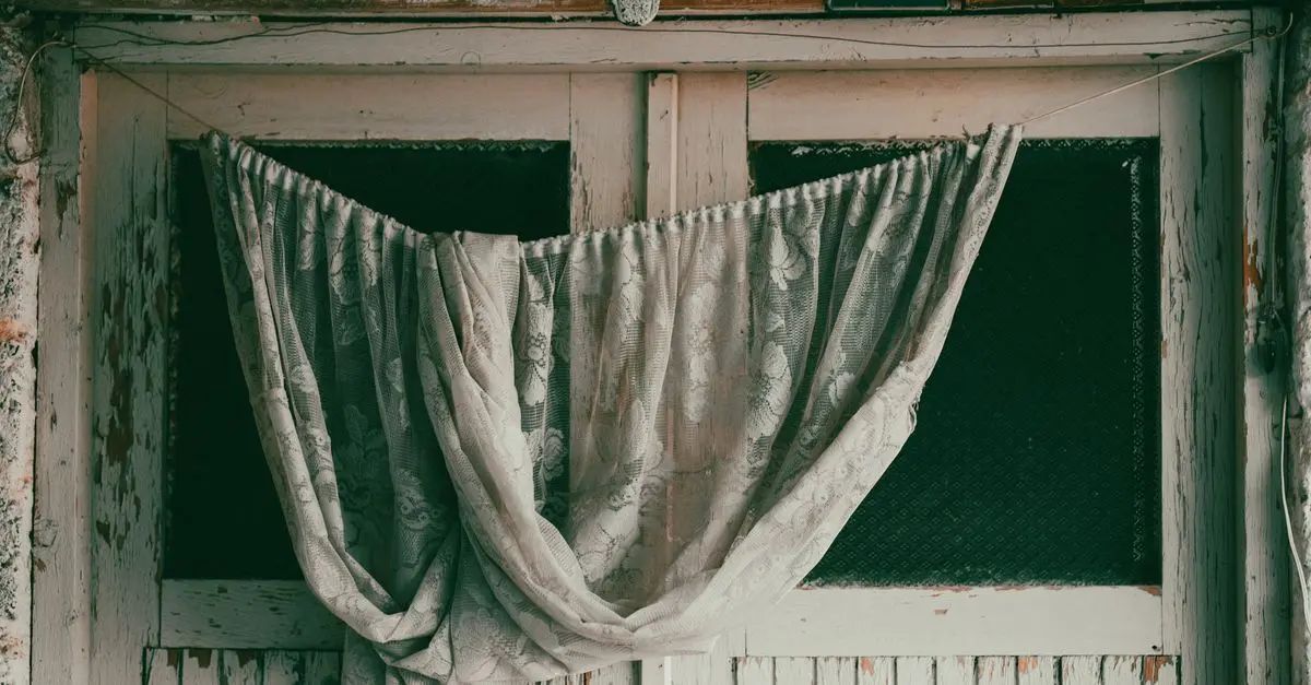 Mastering the Art of Layering Textures in Home Decor