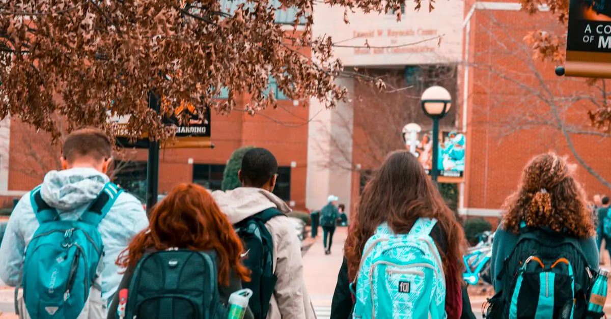 Quels sont les atouts d'une prépa littéraire pour intégrer une grande école ?