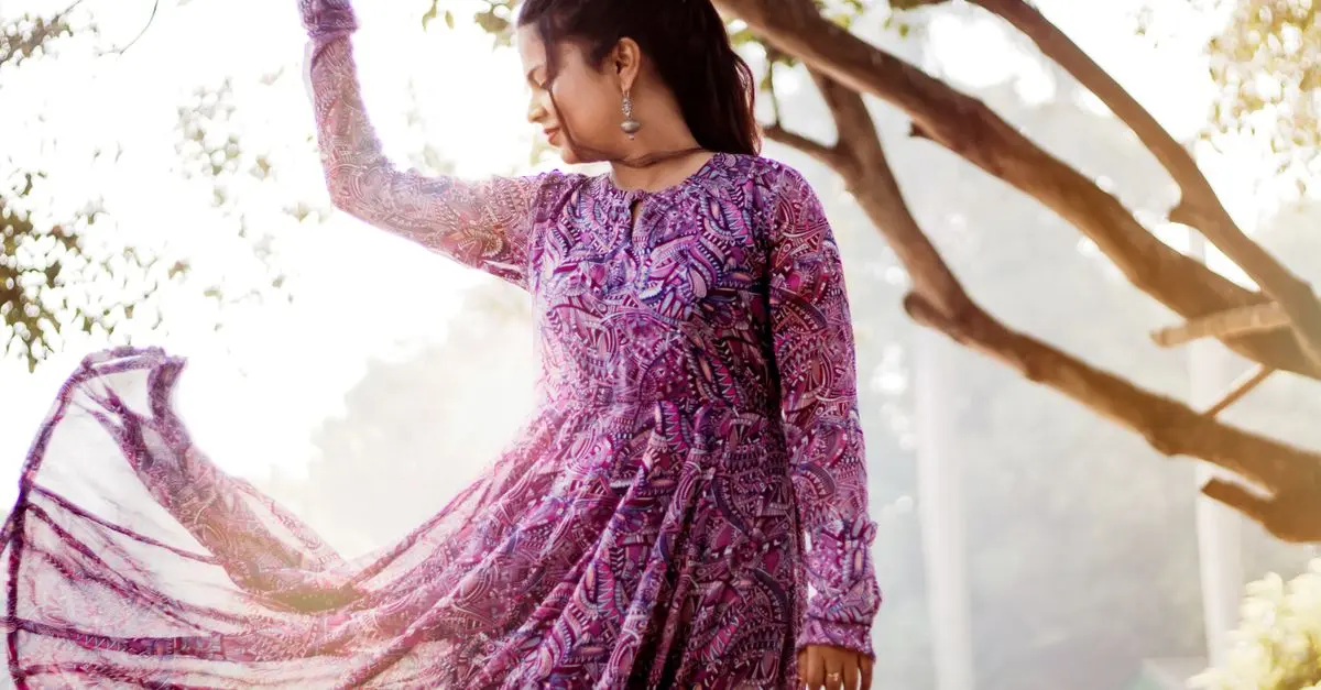 Comment adopter le style boho chic avec élégance