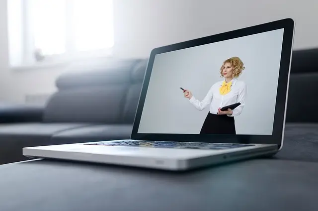 Comment organiser un webinar multilingue