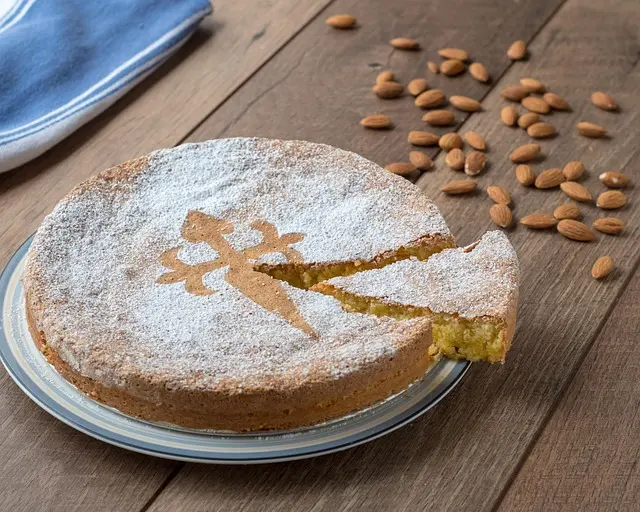 Cómo Hacer una Auténtica Tarta de Santiago: Receta y Consejos