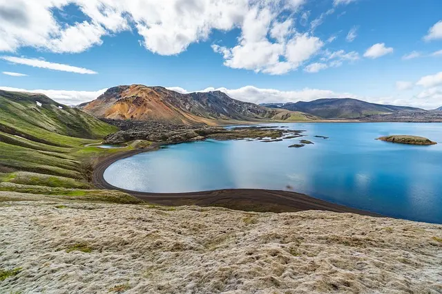 Top 10 Unique Experiences to Discover Around the Globe