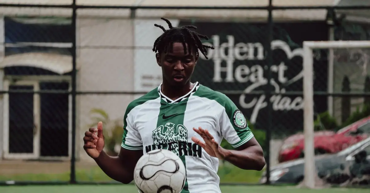 Les parcours incroyables des footballeurs légendaires