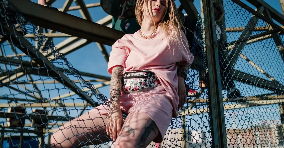 Guide d'achat : accessoires streetwear incontournables
