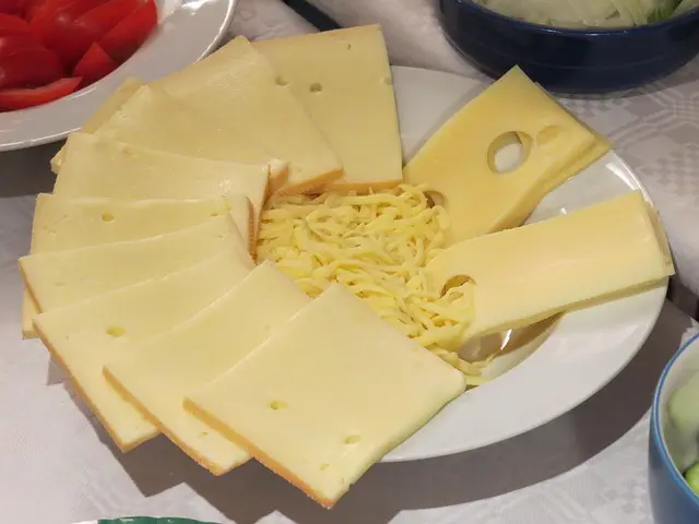 Le Fromage à Raclette : Guide Complet sur Variétés et Accords
