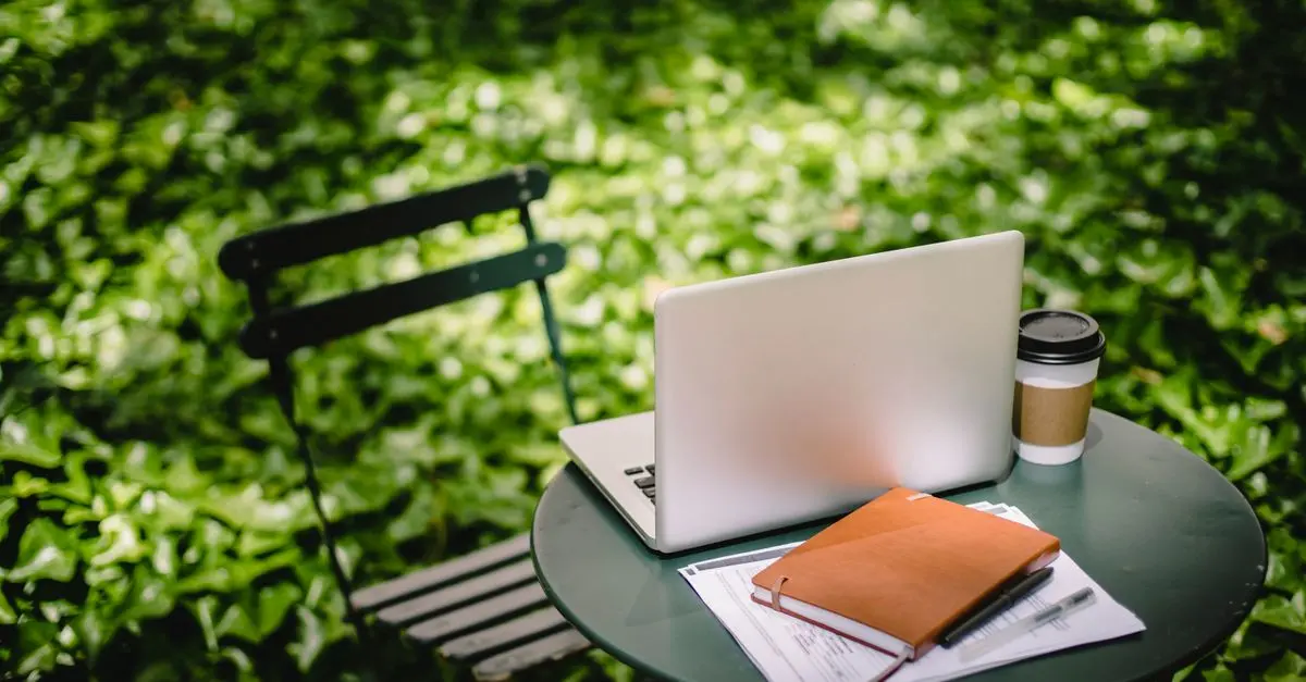 Essential Steps to Start Your Blogging Journey Successfully