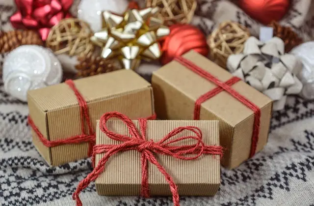 Pourquoi Revendre Vos Cadeaux de Noël est Bénéfique