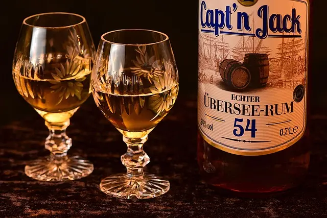 Comment Déguster les Liqueurs Artisanales : Guide Pratique