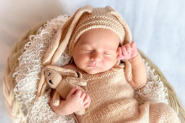 Naissance et premiers mois : Conseils pour bien accueillir votre bébé