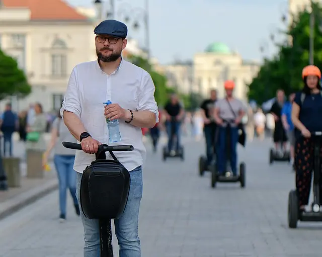 Najlepsze hulajnogi elektryczne 2024 - Przewodnik zakupowy
