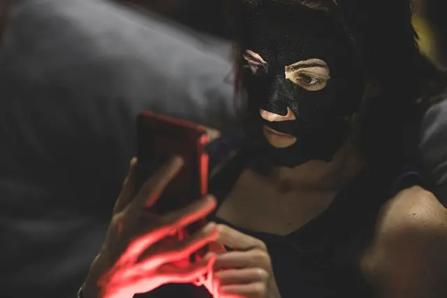 Cómo realizar una limpieza facial profunda en casa