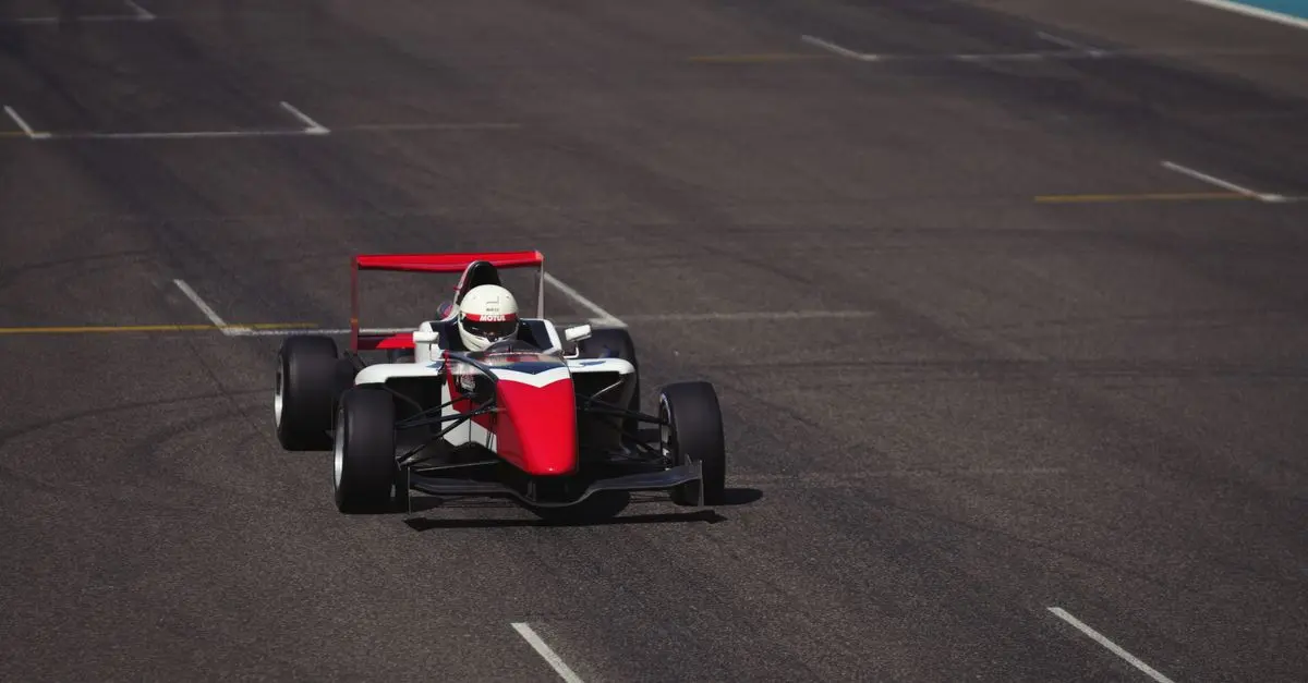 Les Rivalités Iconiques des Légendes de la F1